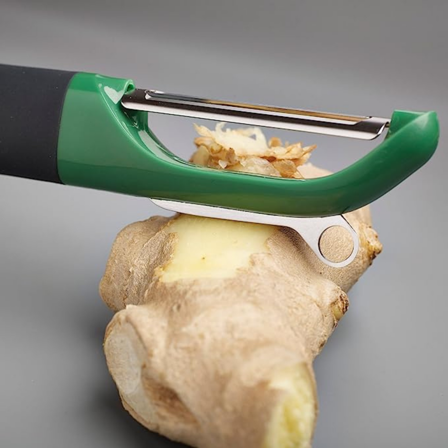 Joseph Joseph Stainless Steel Straight Peeler | Green |