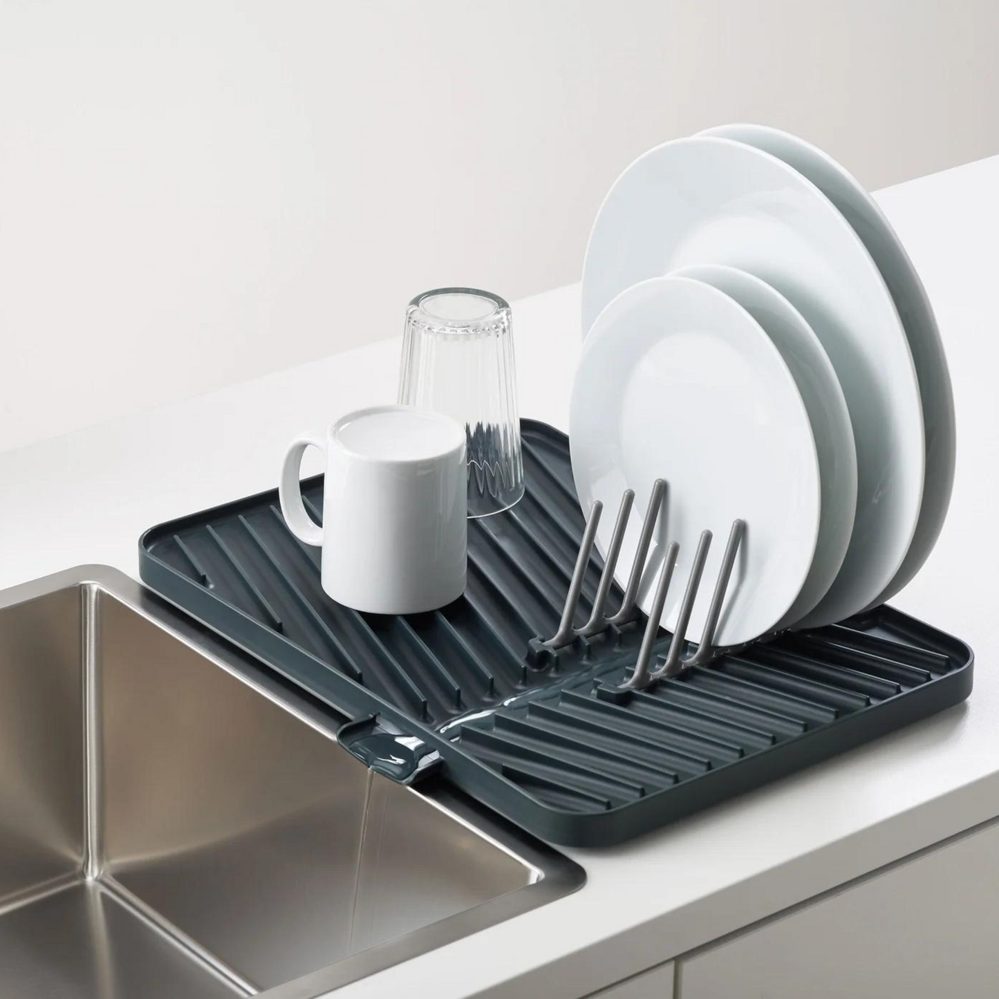 Joseph Joseph Adjustable Flip Up Draining Board | Black |