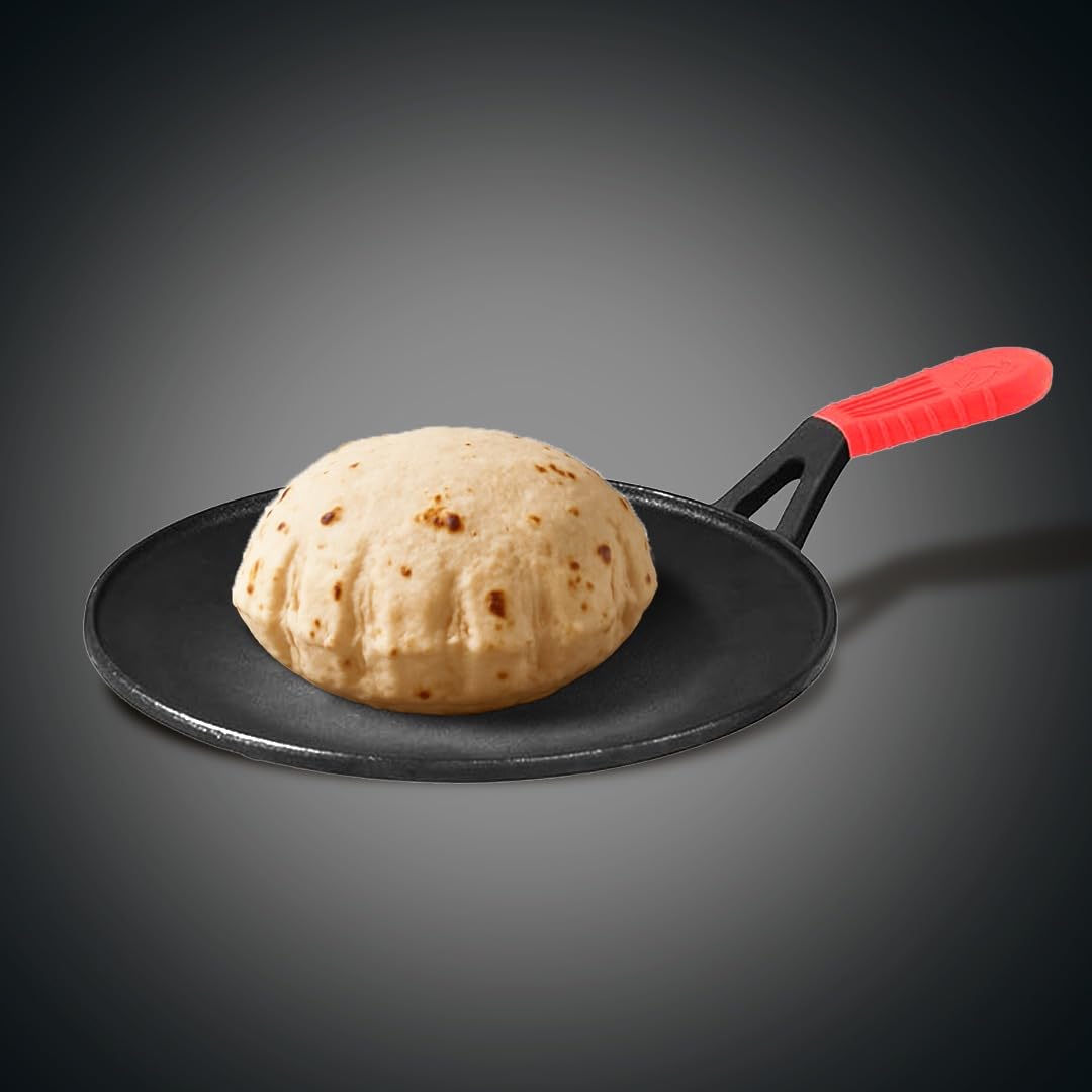 Pigeon Imperi Cast Iron Curved Tawa | 100% Healthy & Toxin-Free Tawa | Strong & Durable |