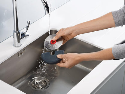 Joseph Joseph Disc Easy Clean Pizza Wheel | Grey/Red |