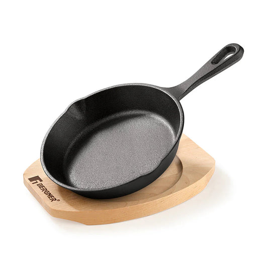 Bergner Mini Cast Iron Pan with Wooden Tray | Black | Even Heat Distribution |